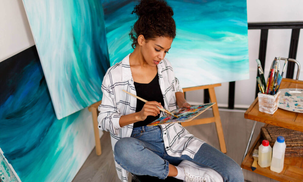 25 Things About a Girl Which Turn Guys On